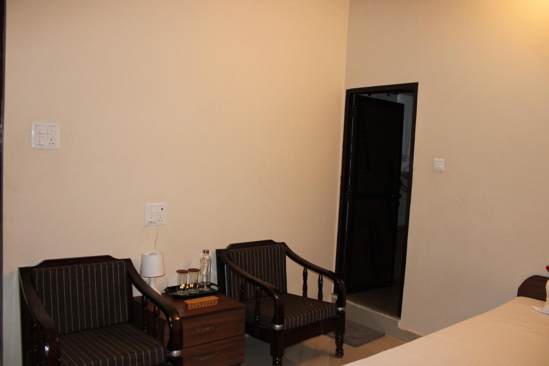 Aditya Homestay Bir-Billing Surrounded By Mountains Exteriör bild