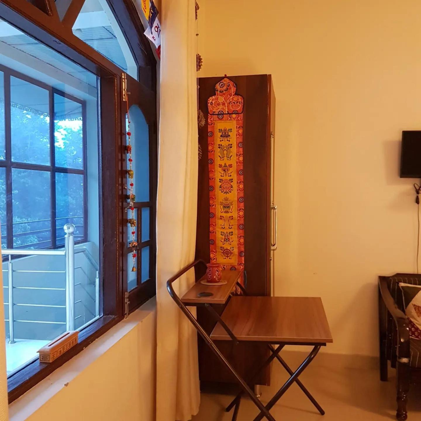 Aditya Homestay Bir-Billing Surrounded By Mountains Exteriör bild