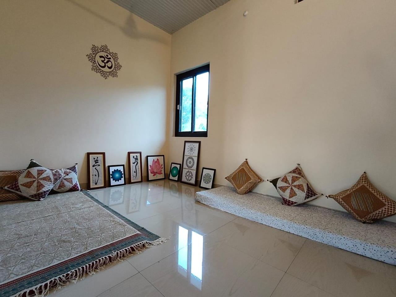 Aditya Homestay Bir-Billing Surrounded By Mountains Exteriör bild