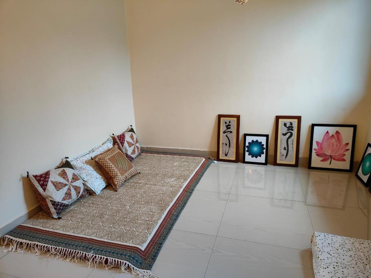 Aditya Homestay Bir-Billing Surrounded By Mountains Exteriör bild